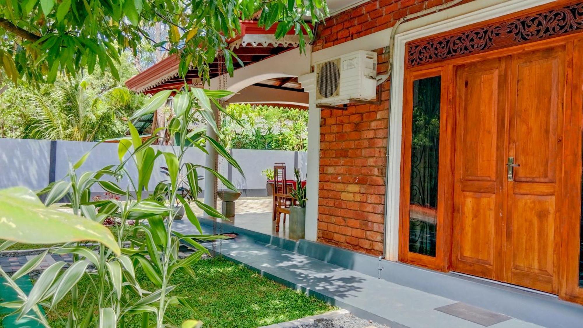 Sigiri Thilanka Rest Sigiriya Hotel Exterior photo